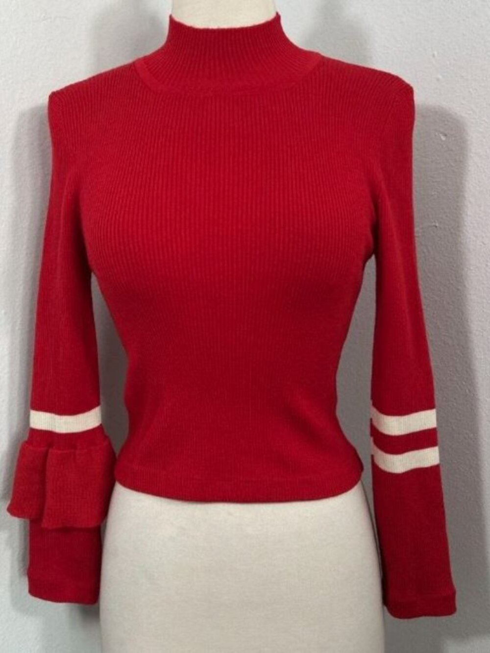 Maggie Marilyn Heart Whisper Sweater M